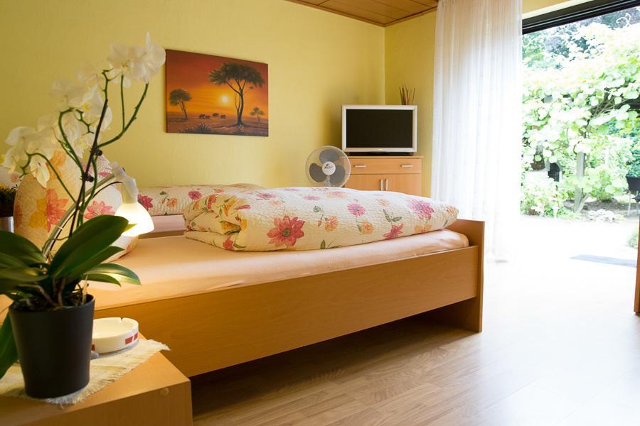 Hotel Zur Bruecke Крефелд Екстериор снимка